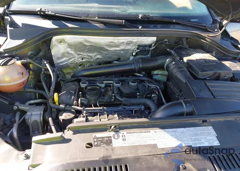 2016 Volkswagen Tiguan S из США, поврежденный, VIN WVGBV7AX4GW028594